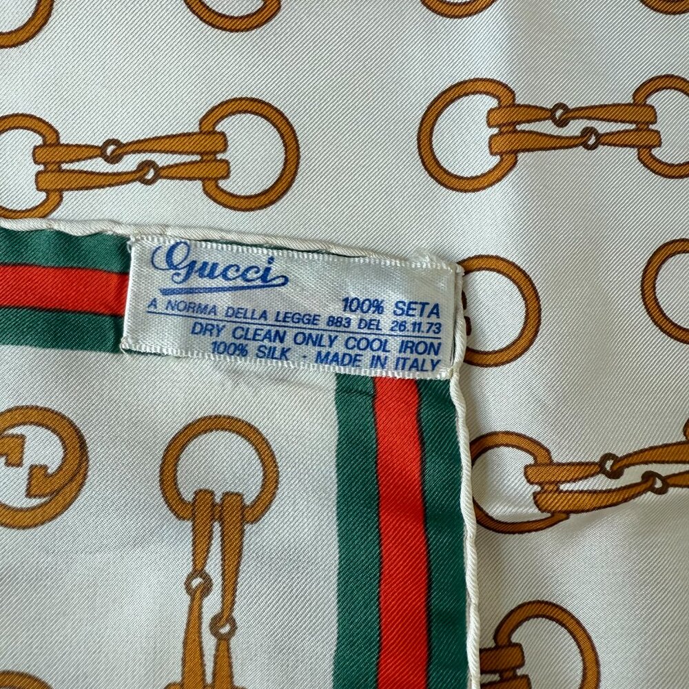 Gucci Vintage Silk Scarf Horsebit Snaffle Bit Red Green Stripe 26”x26” - Picture 3 of 6